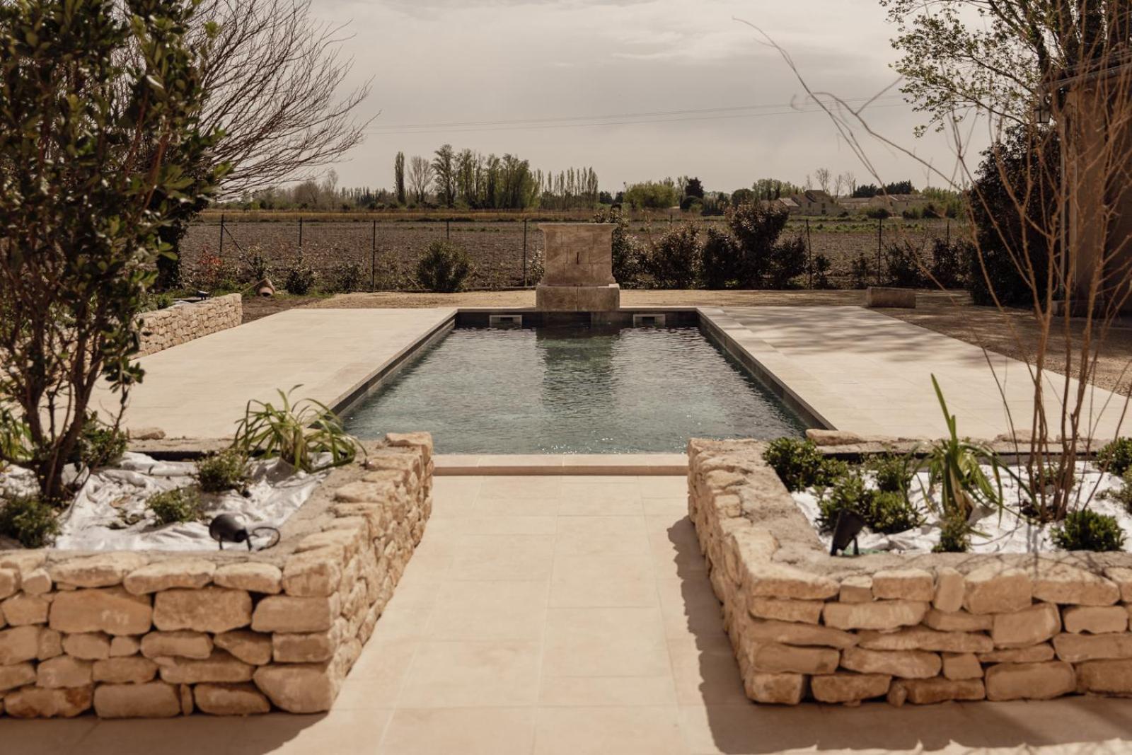 Villa La Ferme Du 645 Entraigues-sur-la-Sorgue Exterior foto